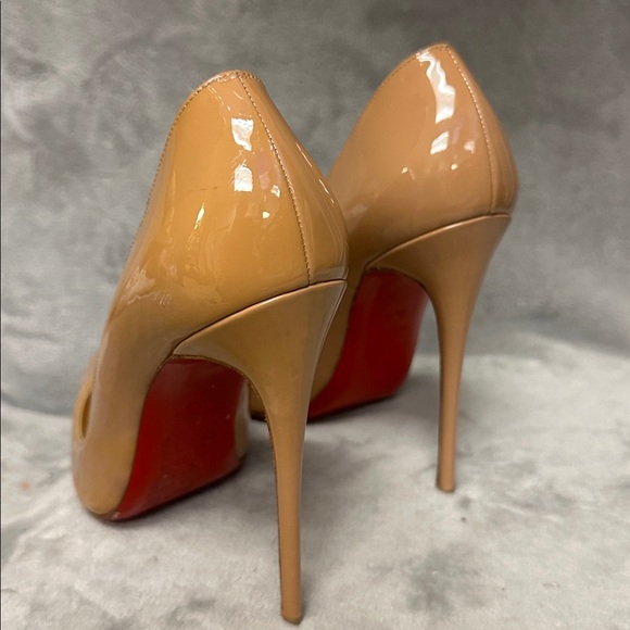 Christian Louboutin 120mm So Kate Patent Pointed-Toe Pumps Size 38 1/2 - Picture 4 of 11